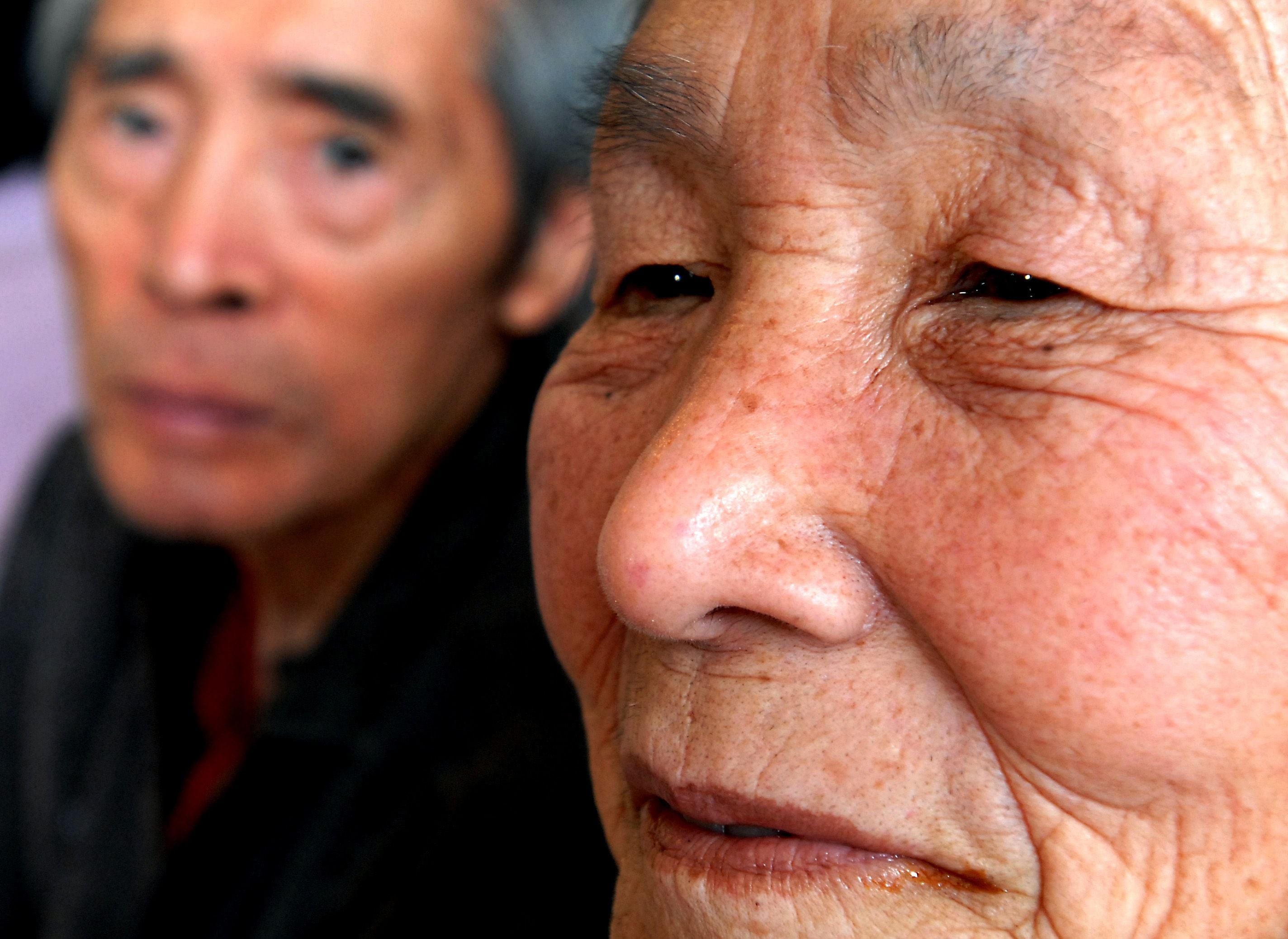 La longevidad se afirma en el Japón, impulsada por un estilo de vida y una dieta saludables, pero no deja de presentar desafíos demográficos y económicos