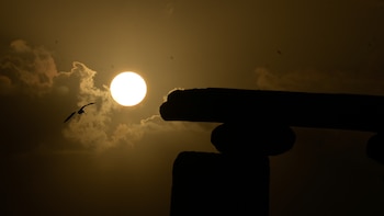 La Aemet detalla qué día podremos saber si las nubes nos permitirán ver el eclipse total del 12 de agosto
