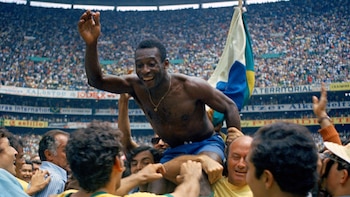 La figura de Francia que rompió un histórico récord de Pelé en los Mundiales después de 56 años