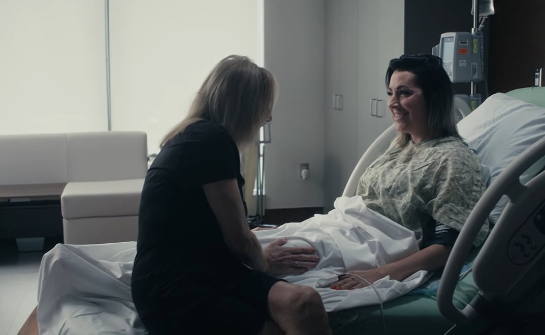 La Organización Mundial de la Salud estima que más de cincuenta y seis millones de personas necesitan cuidados paliativos cada año en el mundo, pero solo el catorce por ciento accede a ellos. (YouTube/@People)