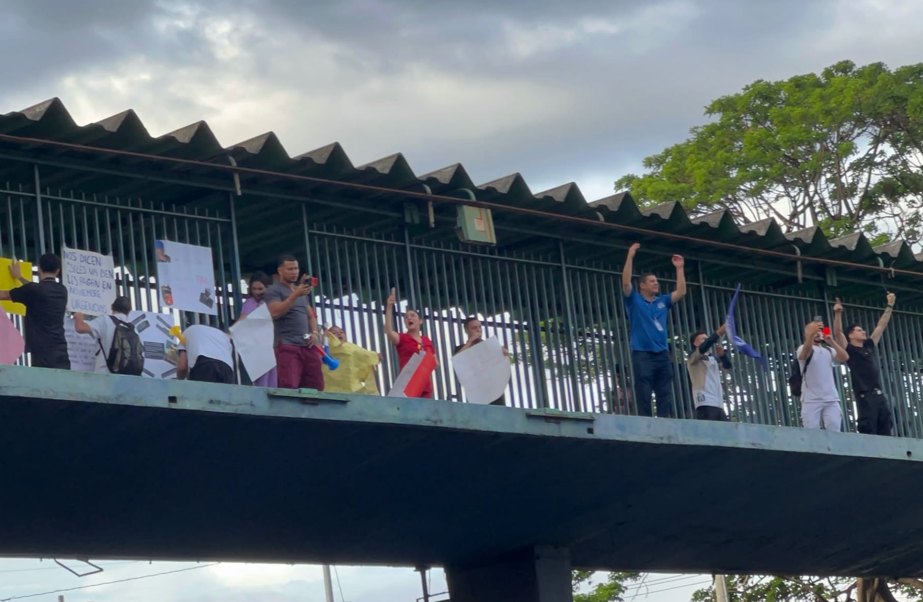 El movimiento de huelga del pasado 17 de septiembre reunió a trabajadores de diferentes hospitales y centros médicos de Costa Rica. Crédito: SINAE Afines