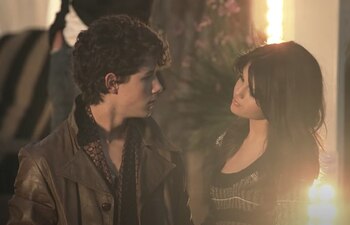 Nick empezó a salir con