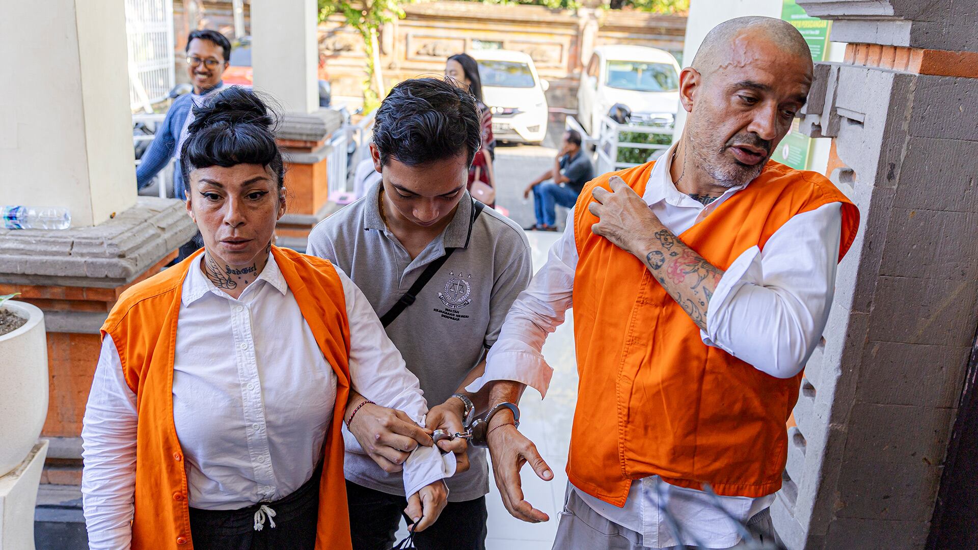 Por el mismo caso también fue condenado el británico Elliot James Shaw, quien debía recibir la droga