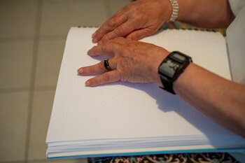 Detalle de las manos de