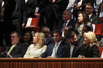 Bernardo Arévalo durante la toma