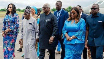 El presidente de Sierra Leona recibe en Freetown a su predecesor tras pasar más de dos años en Nigeria