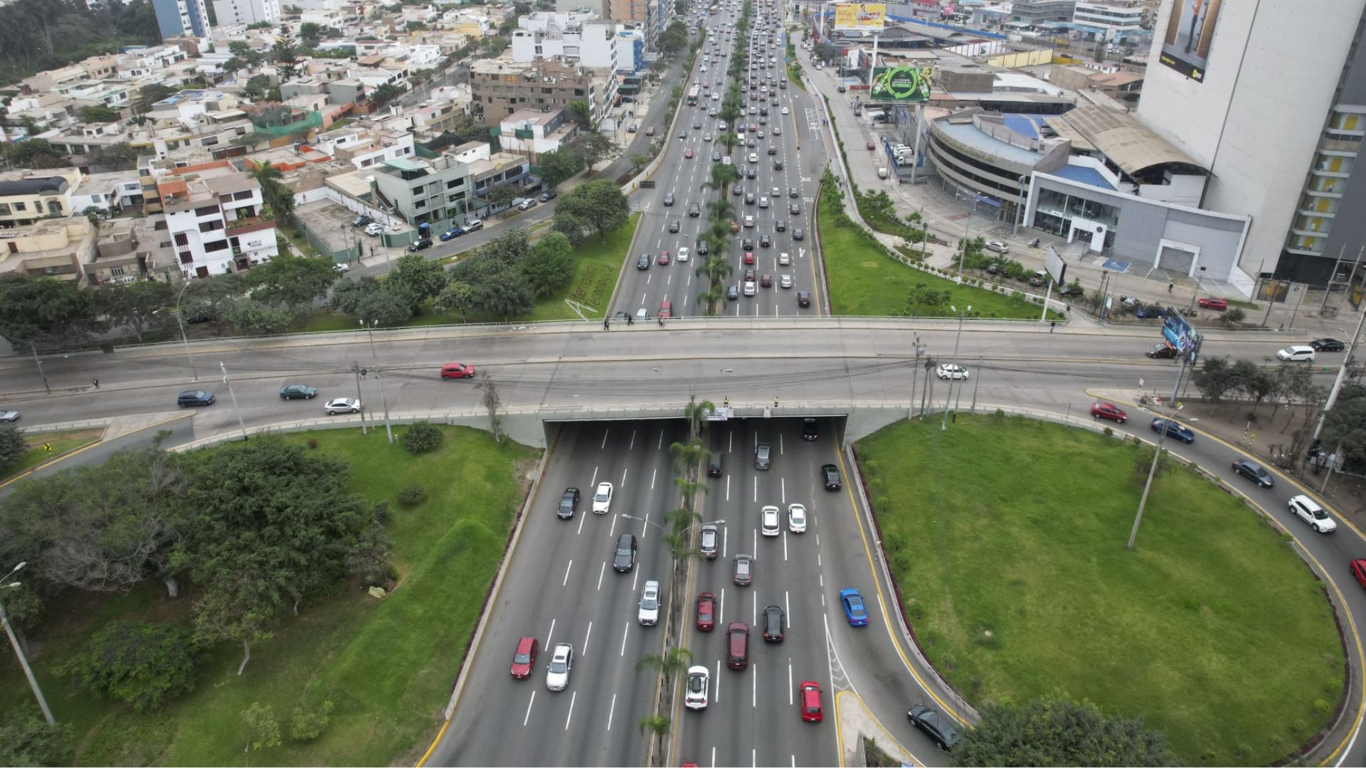 El Senamhi anticipó una primavera cálida en Perú y señaló que el incremento térmico se acentuará a medida que se acerque el verano. (Andina)