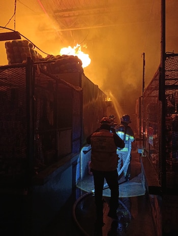 Cuerpos de bomberos y voluntarios