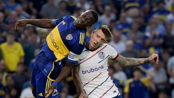 Luis Advíncula terminó como capitán