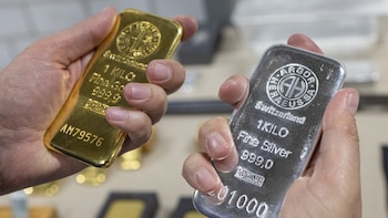 Oro y plata en precios