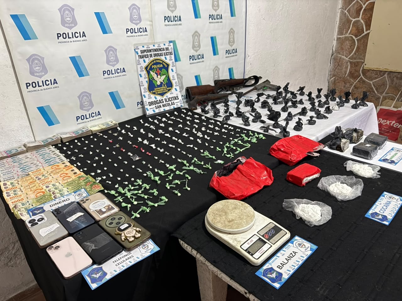 Las drogas incautadas durante los procedimientos