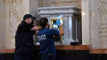 Se robaron las coronas de