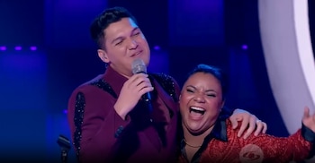 Elder Dayán y César Escola resaltaron el atrevimiento de la presentación, mientras la participante recibió comentarios sobre su preparación y autenticidad al rendir homenaje al artista vallenato - crédito captura de pantalla Caracol Televisión