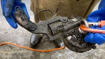 Una pareja encontró miles de dólares mientras pescaba en Nueva York