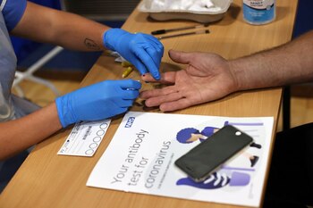 Las pruebas de anticuerpos se