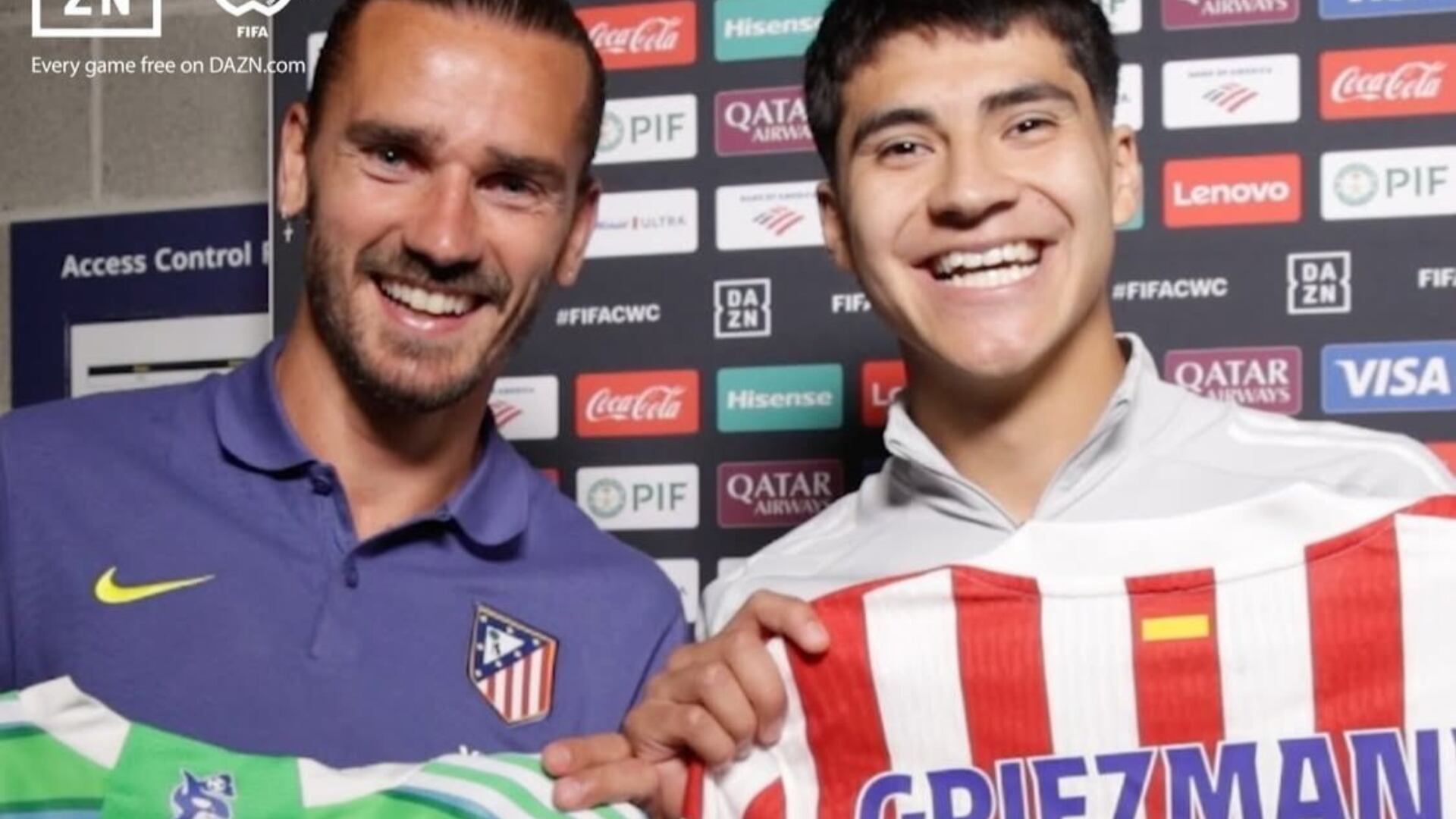 El mediocampista mexicoamericano concretó su llegada al Atlético de Madrid tras cumplir el sueño de compartir vestuario con su ídolo Antoine Griezmann. (Instagram/ @obed.vargas)