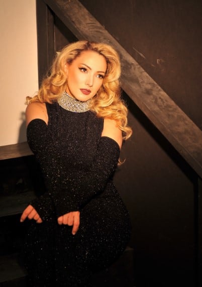 Erika Ender celebra 30 años de trayectoria con el álbum MP3-45, que incluye covers y temas de su autoría (Foto: Erika Ender)