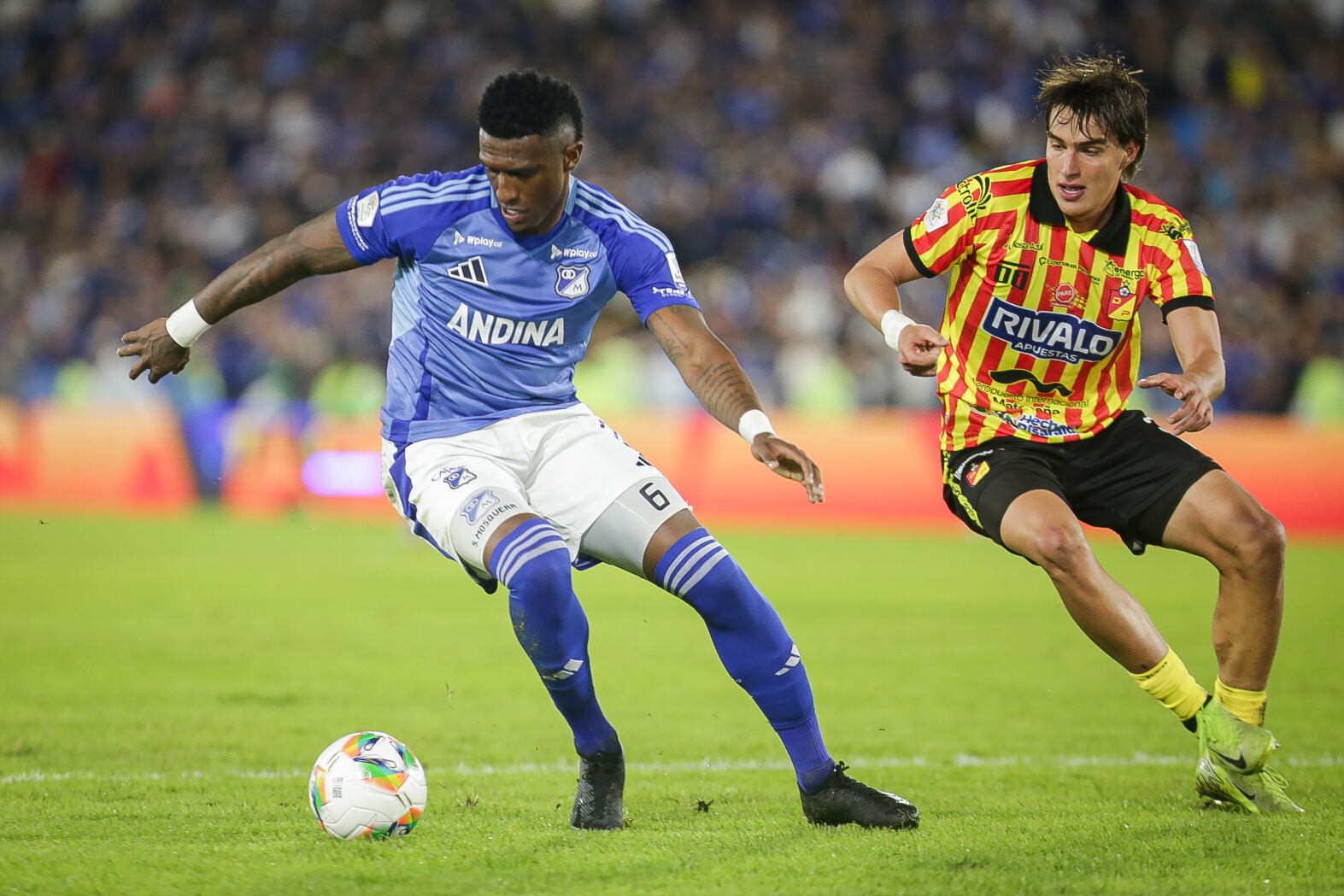 A la crisis por la falta de salarios a sus jugadores y los líos con el Ministerio del Trabajo, Deportivo Pereira afrontaría ahora una demanda de Millonarios por el porcentaje de un jugador - crédito Colprensa