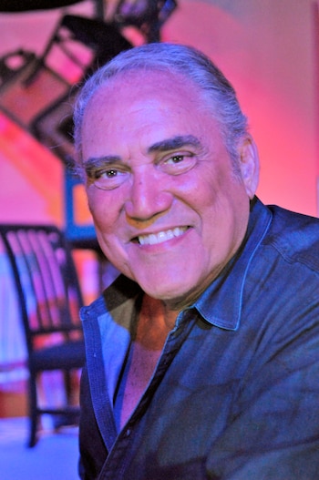 En la imagen, el director