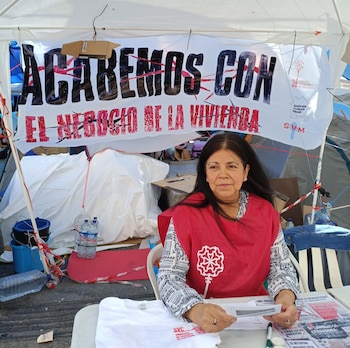 Elsa ha acompañado desde la acampada de Sol a otras personas con dificultades en la vivienda. (Cedida a Infobae)