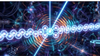 Cadena de esferas luminosas azules (átomos) impactadas por un rayo láser azul brillante. Ondas de energía naranja y azul irradian del punto de impacto