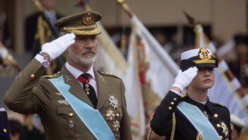 Centenares de ciudadanos arropan a