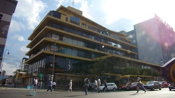 Dos declaraciones presentadas en agosto de 2025 concentran el 73% de los créditos bloqueados y siguen bajo validación de Tributación. (Foto cortesía Ministerio de Hacienda Costa Rica)
