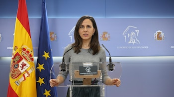 Podemos estalla contra las ayudas