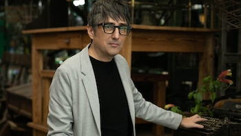 Pron defiende la literatura como