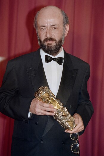 Blier posa tras ser galardonado