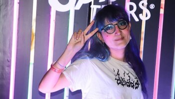 Mujer trans expone a hombre