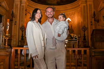 Alexis Mac Allister y Ailén Cova celebran el bautismo de Alia