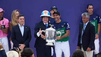 Milei en Palermo: el saludo