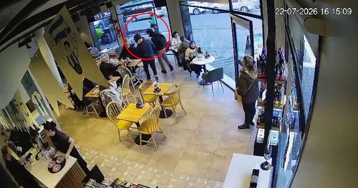 Violento asalto en Wilde: robaron un bolso con una fuerte suma de dinero en un café y sospechan de una salidera bancaria