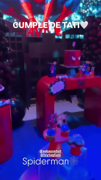 El salón de eventos se