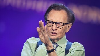 Larry King, Program Host Who