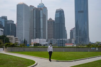 Un hombre en Hong Kong,