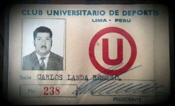 Carnet de socio de Carlos