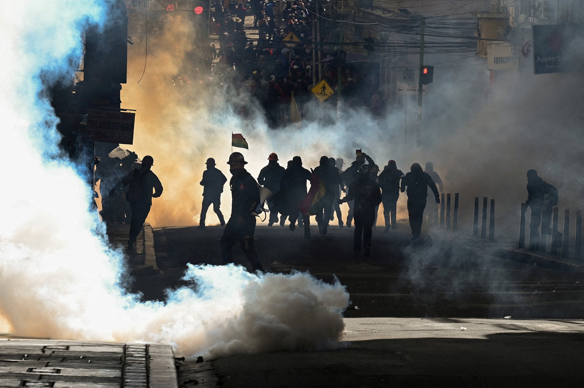 La Central Obrera Boliviana y los sindicatos anunciaron el levantamiento de todas las medidas de presión, incluyendo los cortes de ruta que paralizaron el país desde el martes (REUTERS)