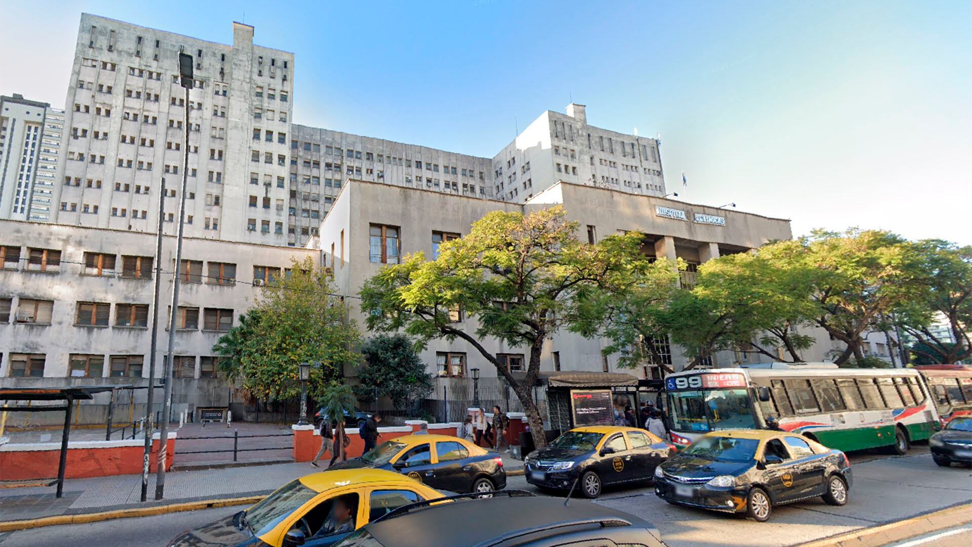 El Hospital de Clínicas es una de las instituciones que resultarían perjudicadas por el recorte denunciado por la UBA