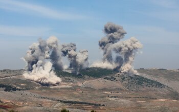 Humo saliendo del distrito de