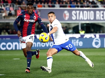 Jhon Lucumí ha tenido un buen rendimiento en el fútbol italiano - crédito Alessandro Garofalo / Reuters