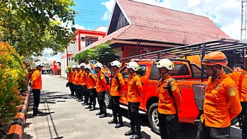Mueren los ocho pasajeros del helicóptero desaparecido sobre la provincia indonesa de Borneo Occidental