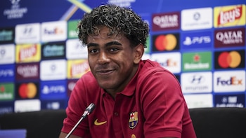 La reflexión de Lamine Yamal sobre cómo compaginó sus estudios con el fútbol: “Voy yendo a clase y cada día me ponen unos deberes diferentes”