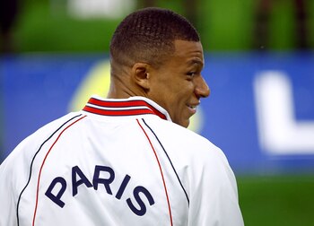 Kylian Mbappé habría decidido seguir