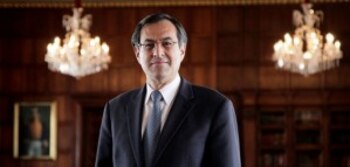 Carlos Arturo Morales López llegará