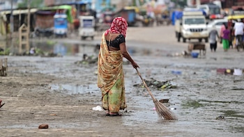 Al menos 56 muertos por el temporal y las inundaciones en Uttar Pradesh, India