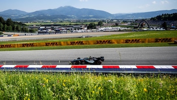 Russell conquista una polémica pole en Red Bull Ring por delante de los Ferrari