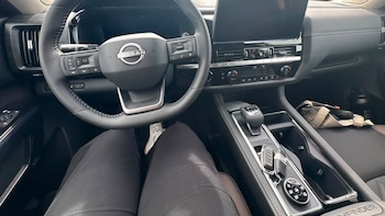Así funciona ProPILOT, un asistente de IA que se activa al tocar el volante en una Pathfinder o X-Trail