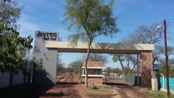 Robo millonario en un barrio privado de Santiago del Estero: violentaron una caja fuerte y huyeron con una gran suma